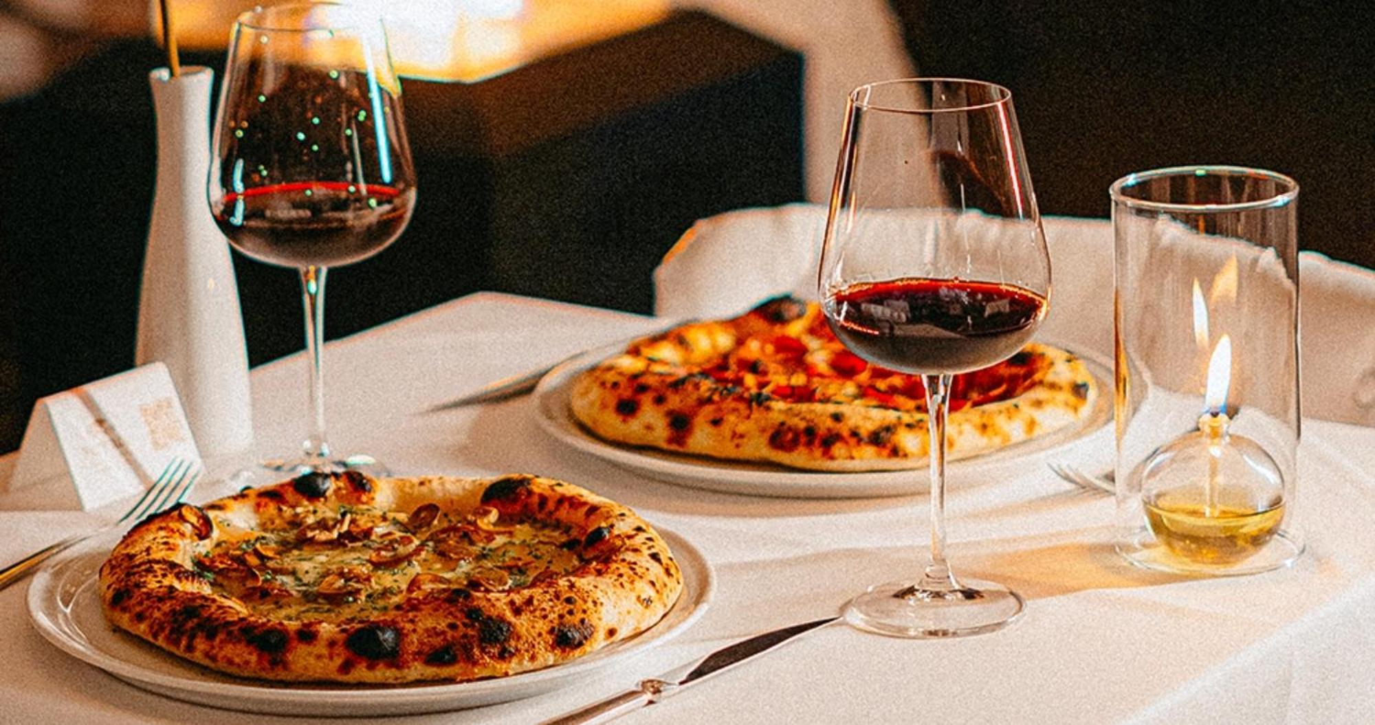 Dpny Beach Hotel & Spa Ilhabela Dış mekan fotoğraf Wine and pizza